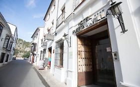 Puerta De La Villa